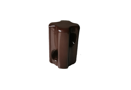 Jenis Normal ANSI 54-3 Porcelain Strain Insulator Untuk Transmisi