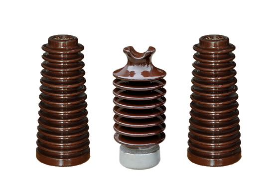 Brown 381mm tinggi 12.5kN Porcelain Post Insulator Untuk Distribusi Tenaga Listrik