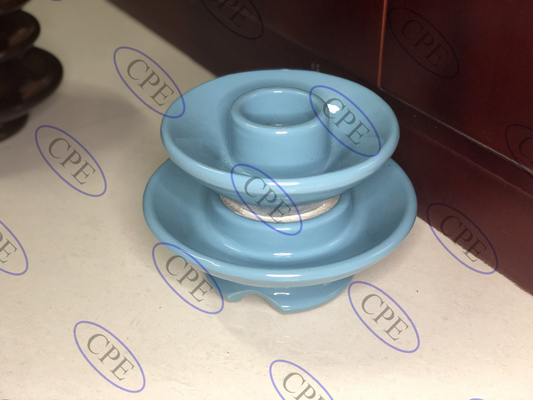 Insulator Pin Porselen Tidak Berpori Untuk Jalur Distribusi