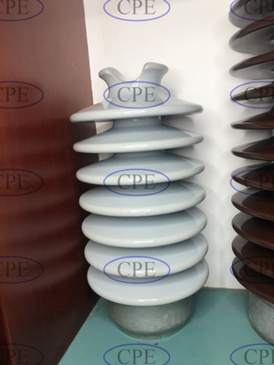 ANSI C29.7 Insulator Pos Porselen Mengkilap Abu-abu Muda