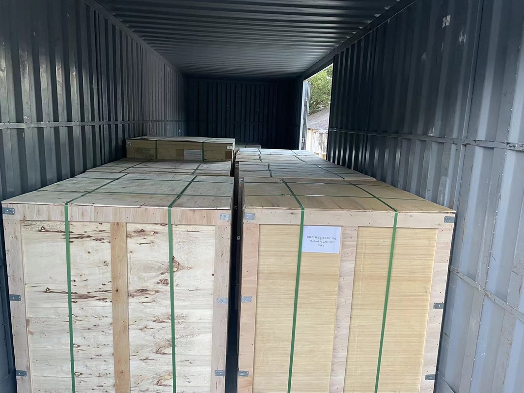 DT30NF250 Tegangan Tinggi Porselen Transformer Bushing Insulator OEM Tersedia