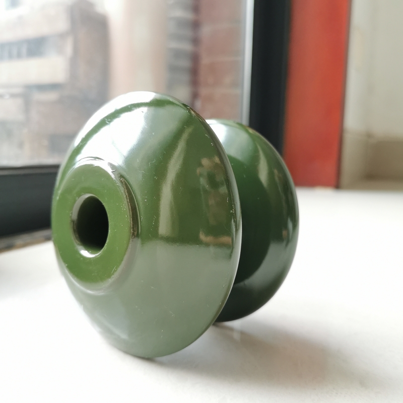 IEC Standard OEM 1.5KV Porcelain Spool Insulator