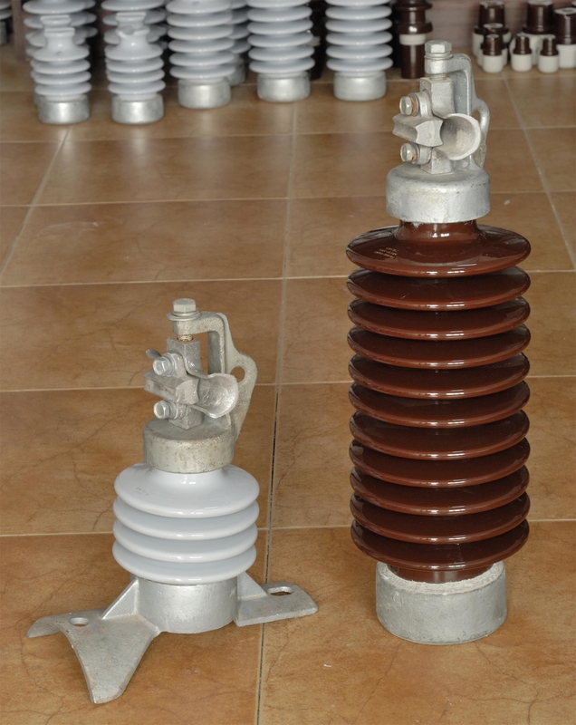 ODM Listrik Porcelain Line Post Insulator ANSI 57 Series