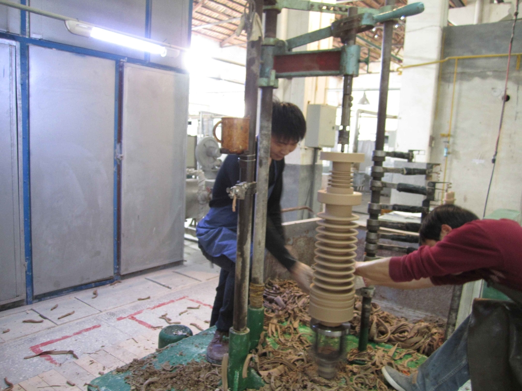 Bushing Terisolasi Gas 22kv