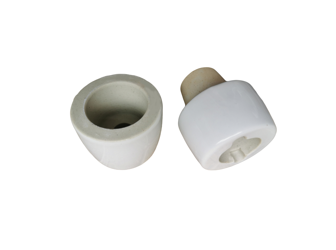 Bushing Porcelain Transformer Berongga Khusus Pelanggan