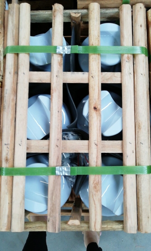 ANSI 57-1S Professional F Neck 105BIL Line Post Porcelain Insulator