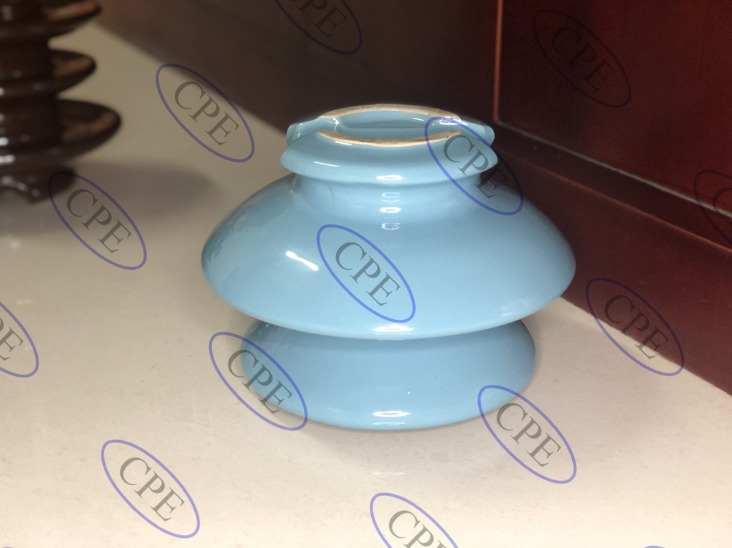Insulator Pin Porselen Tidak Berpori Untuk Jalur Distribusi